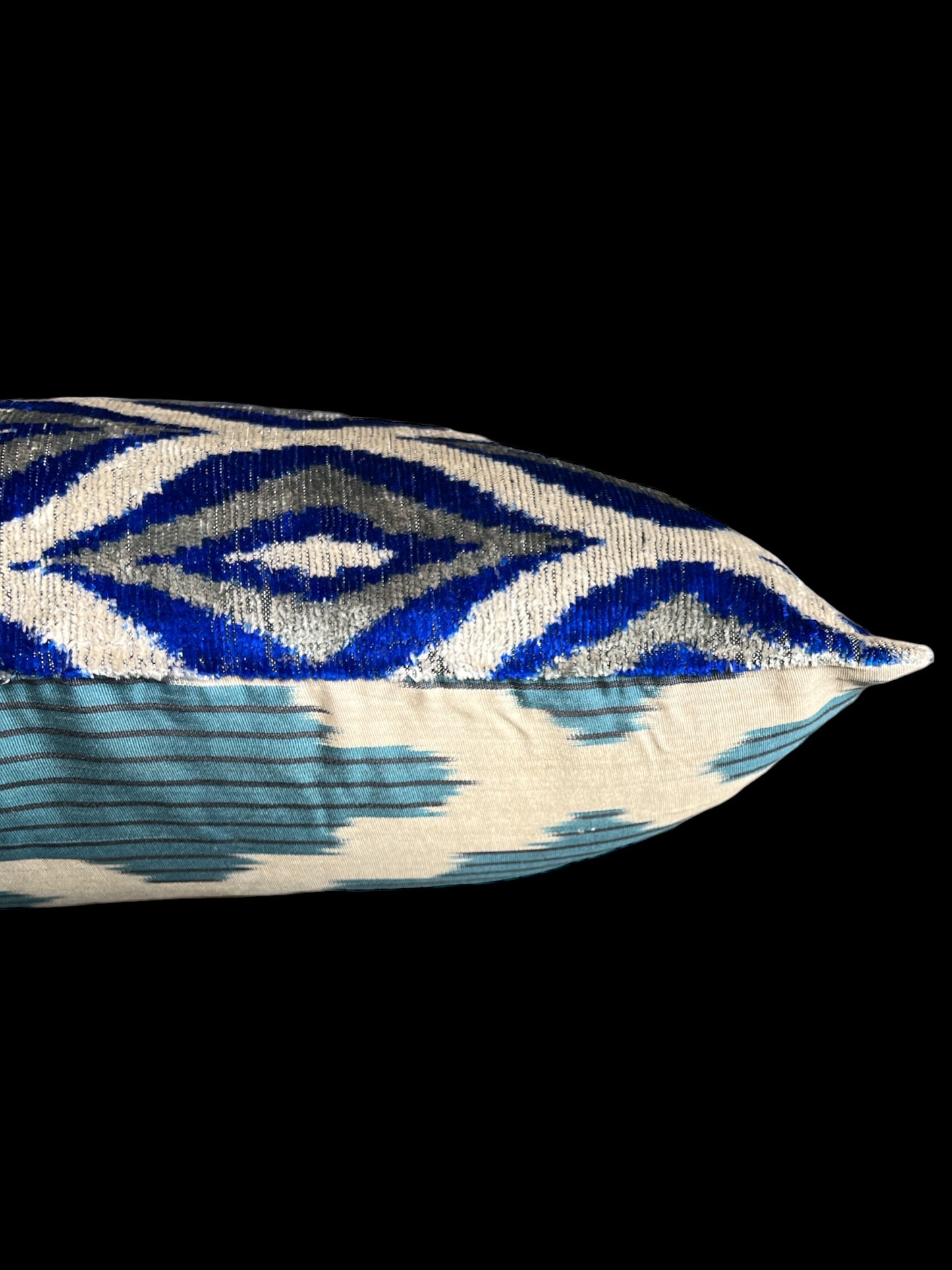 Cuscino in velluto di seta Ikat