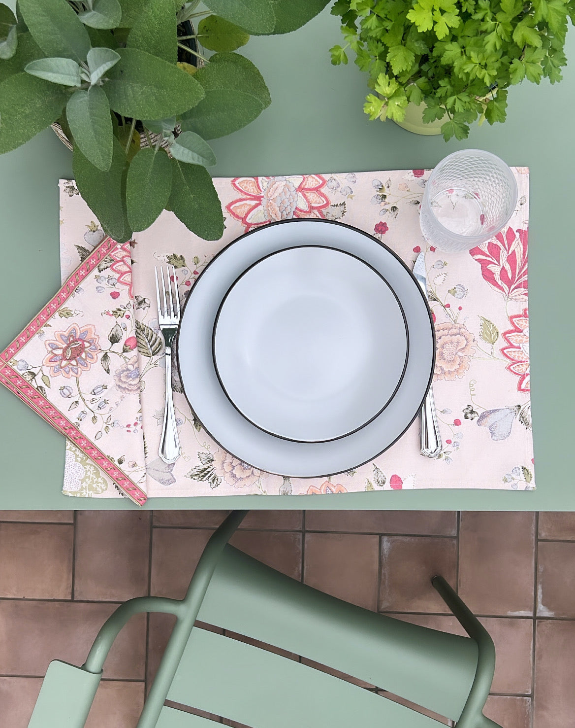 Collezione Indira: variante fiori rosa