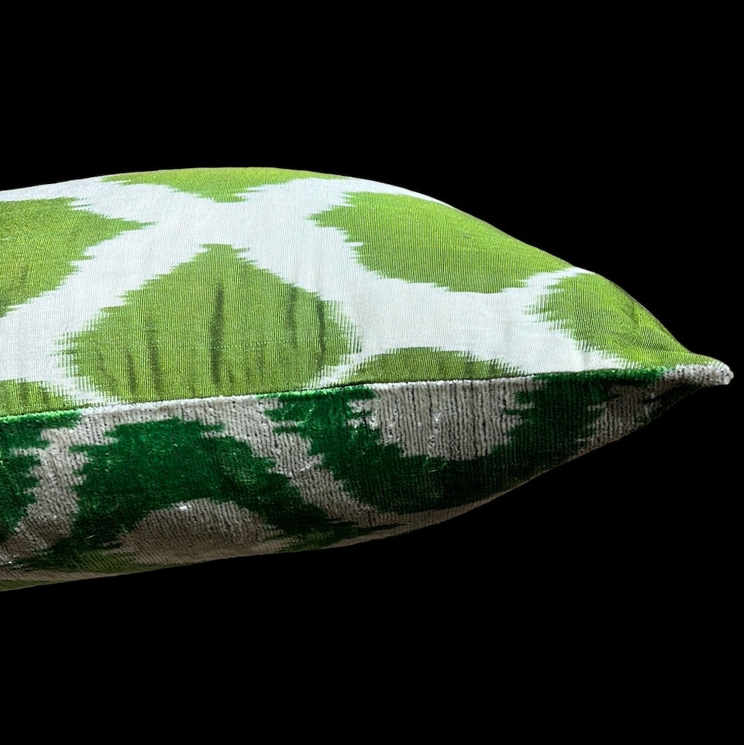 Cuscino in velluto di seta Ikat