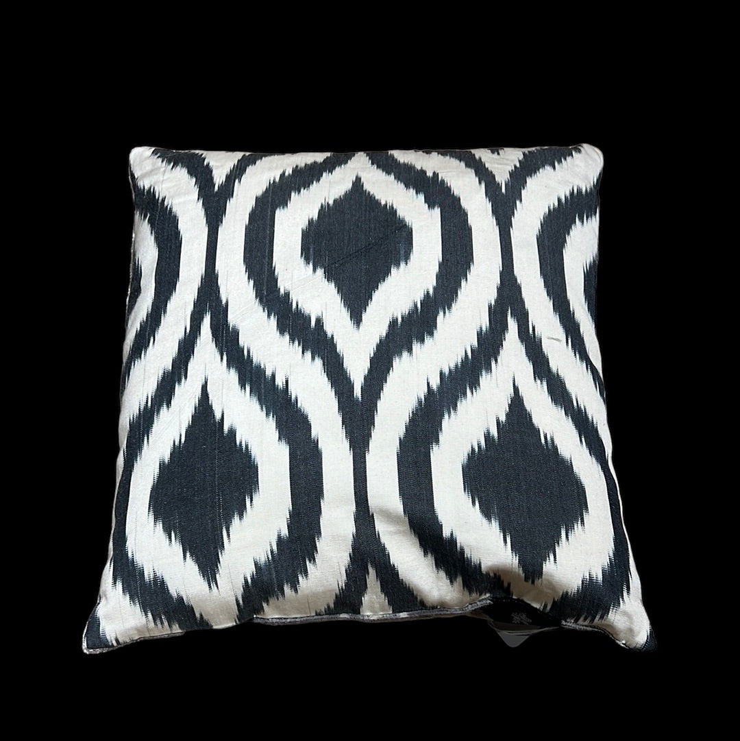 Cuscino in velluto di seta Ikat