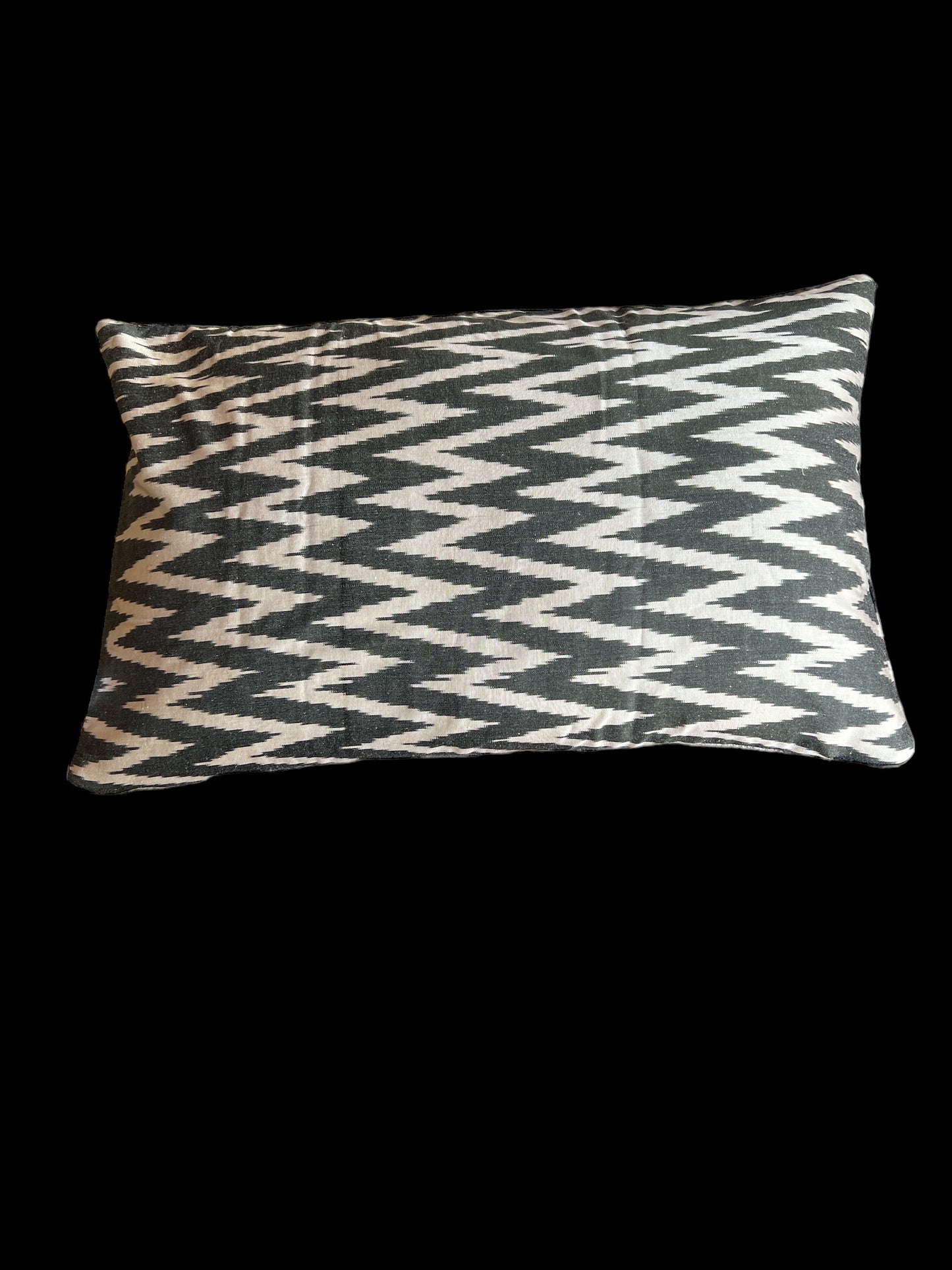 Cuscino in velluto di seta ikat