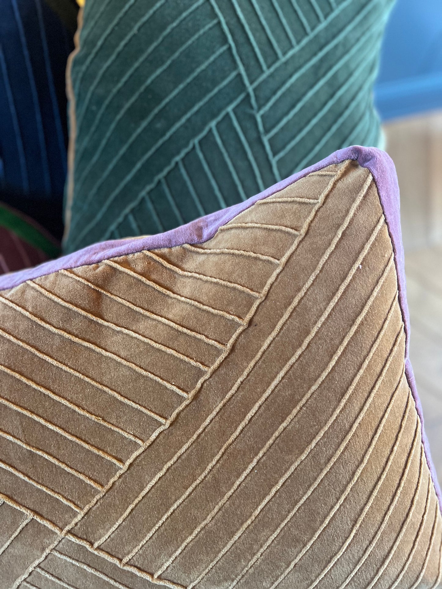 “Checks & stripes” - mostarda e cipria