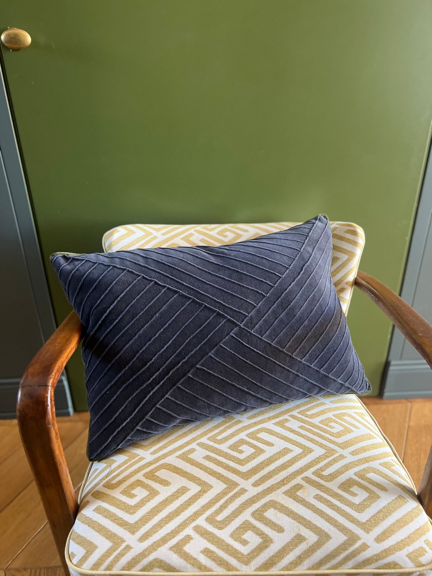 “Checks & stripes” - grigio e militare