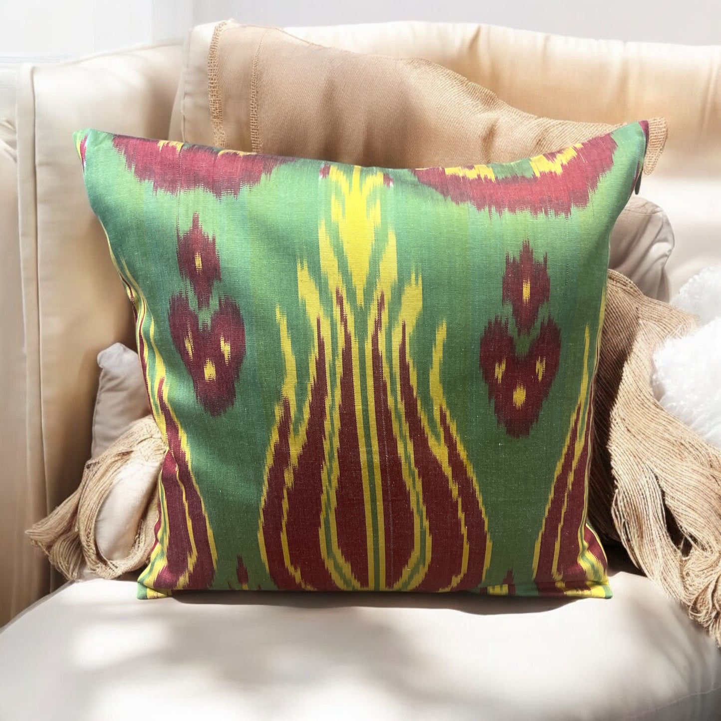 Cuscino in pura seta ikat