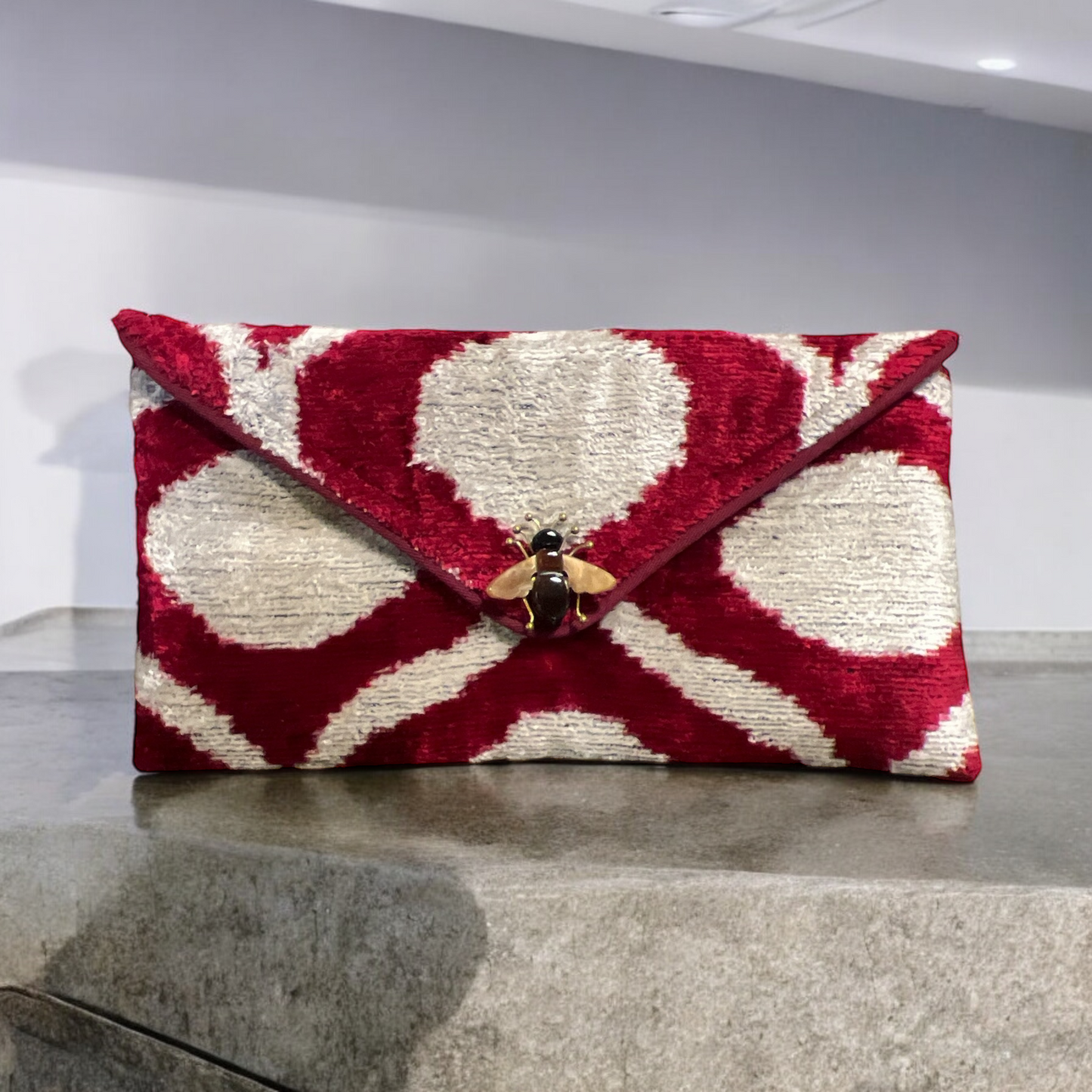 Clutchbag in velluto di seta ikat