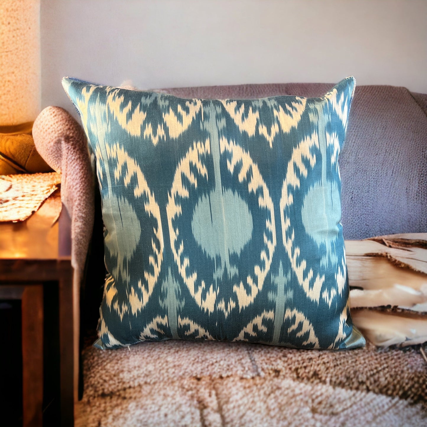 Cuscino in velluto di seta ikat