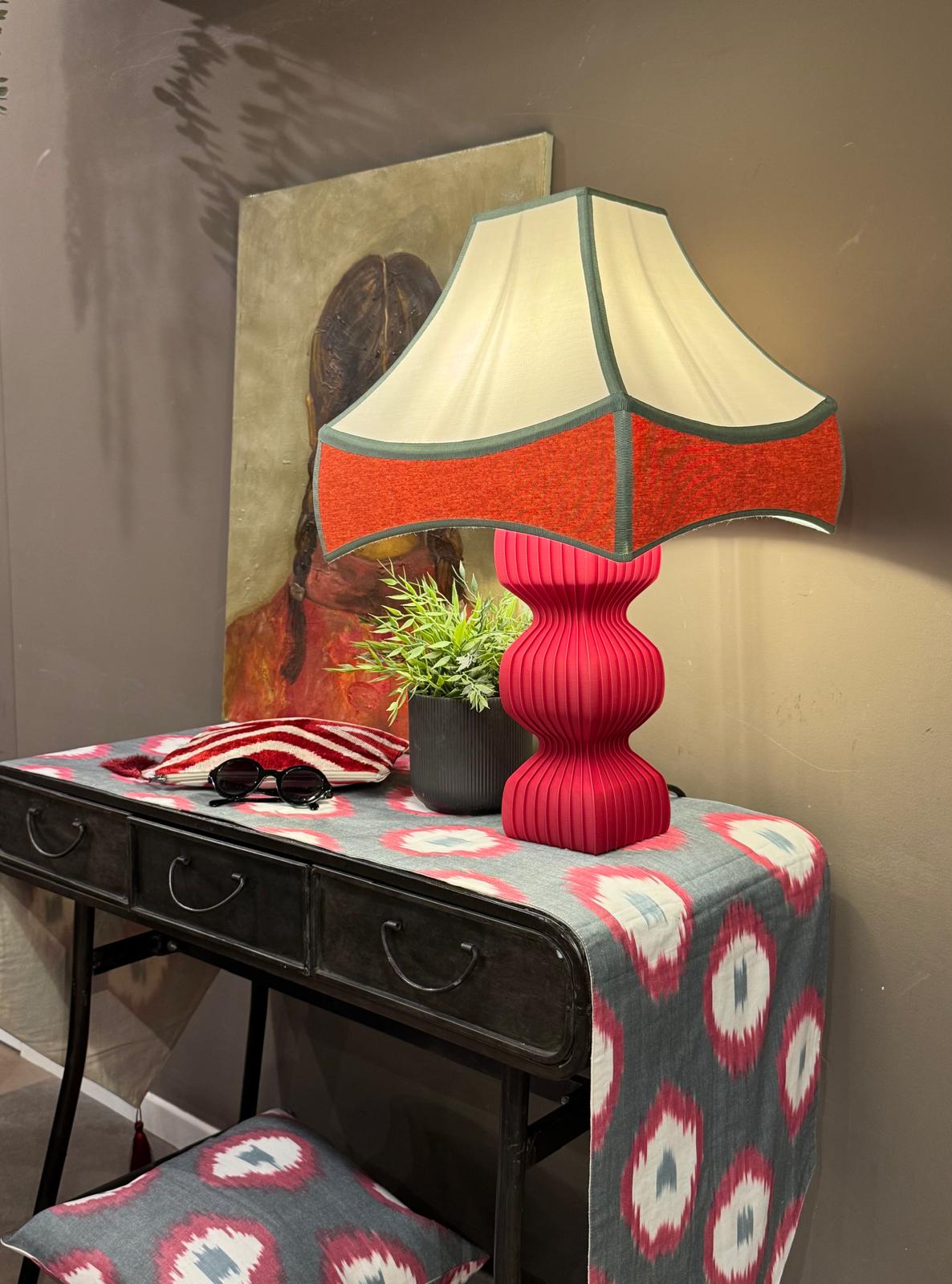 Lampada "Squadro" - misura medium colore fragola