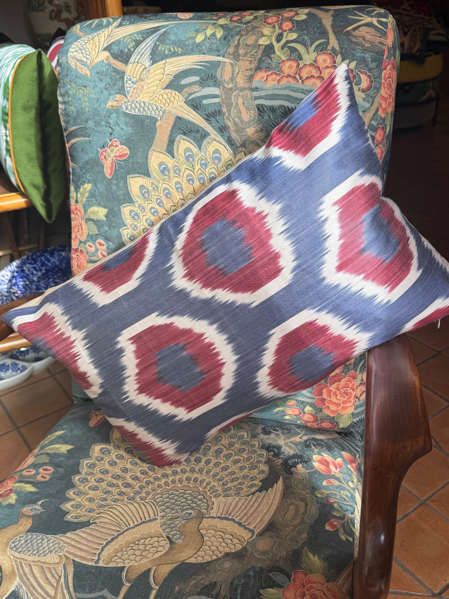 Cuscino in pura seta ikat