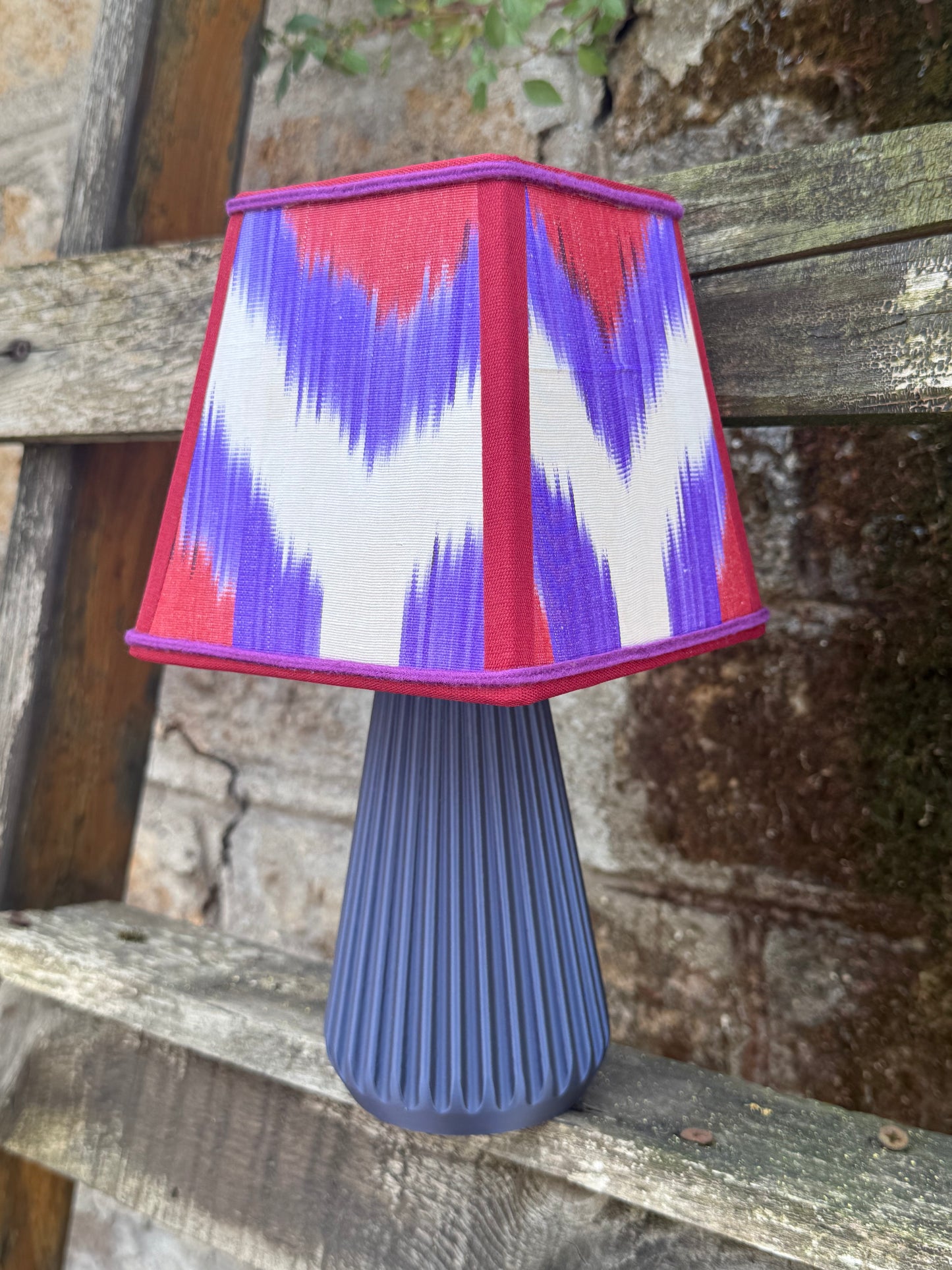 Lampada "Le Mini" color prugna - senza fili