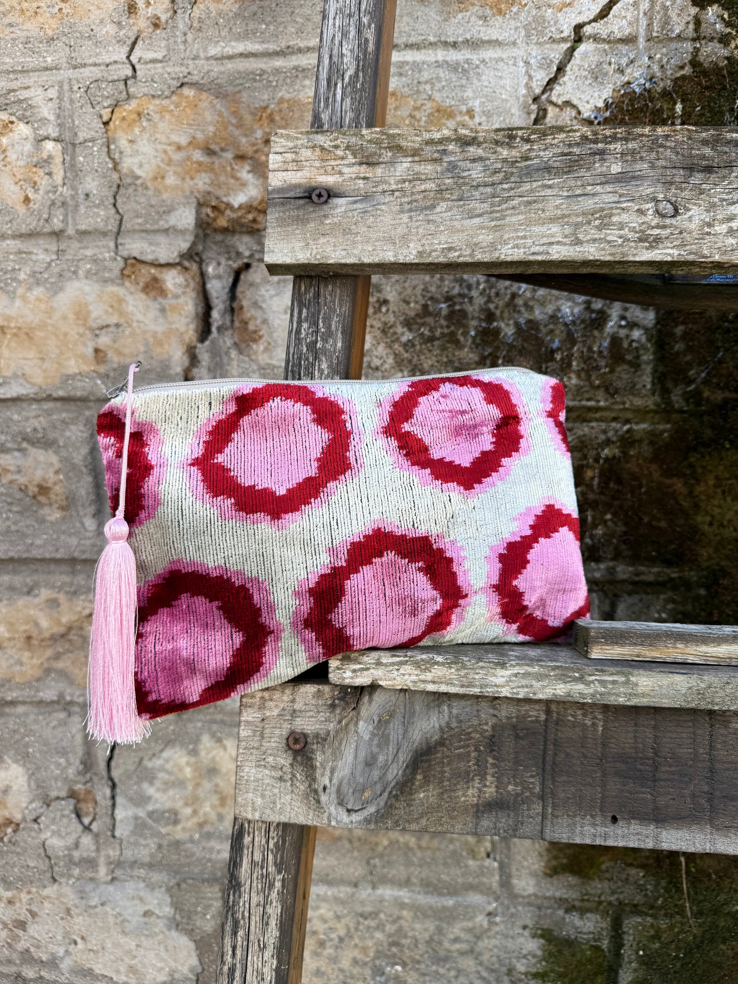 Pochette in velluto ikat